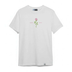 REMERA XL EL AMOR NUNCA DEJA DE...