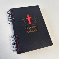 Cuaderno A5 Tapa De Madera .la Verdad Nos Hace Libre.m 357 Sf